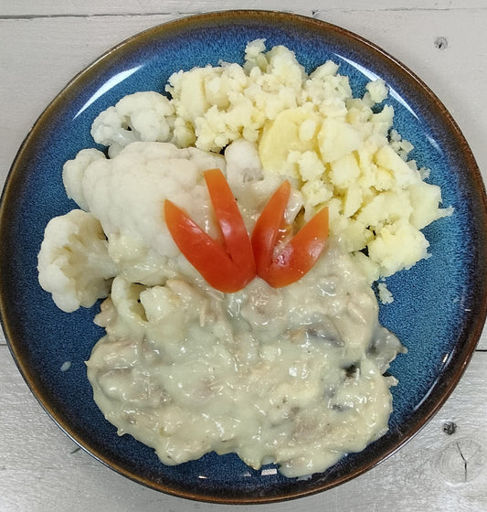 Kippenragout, Bloemkool, gekookte aardappeltjes