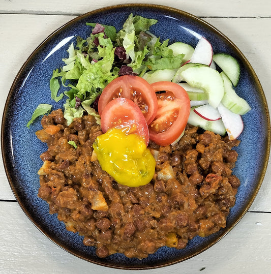 Kapucijner schotel + Gehakt, piccalilly, selderij, paprika, prei. Rauwkost